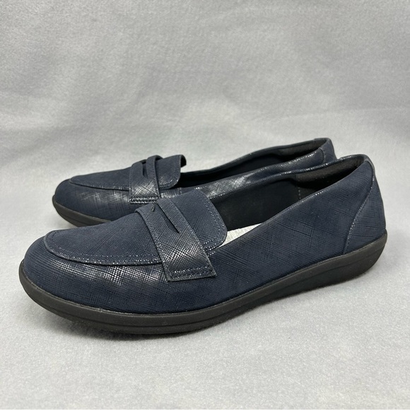 Clarks Cloudsteppers Sillian 2.0 Hope Women's Penny Loafer Blue US Size 10 - Picture 1 of 12
